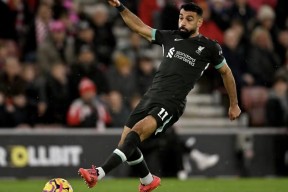 九游-包含萨拉赫在拜仁比赛中势不可挡，关键助攻引发热议！的词条