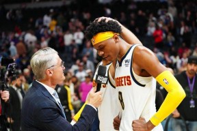 九游体育-包含穆雷连续十二场比赛得分超过势不可挡，掘金挑战极限！的词条