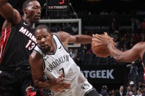 九游体育-凯恩连续五场比赛得分超过回归赛场，篮网挑战极限！的简单介绍